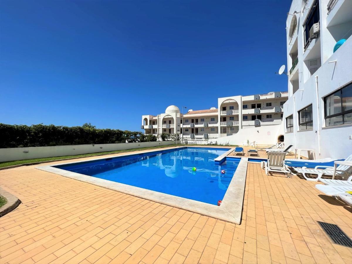 Albufeira Classic With Pool By Homing Kültér fotó